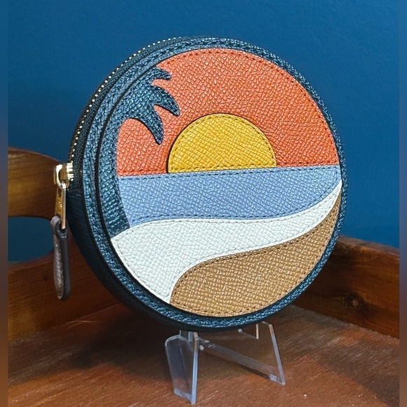 Coach Beach Postcard Circle Coin Purse C4220 - Picture 3 of 14